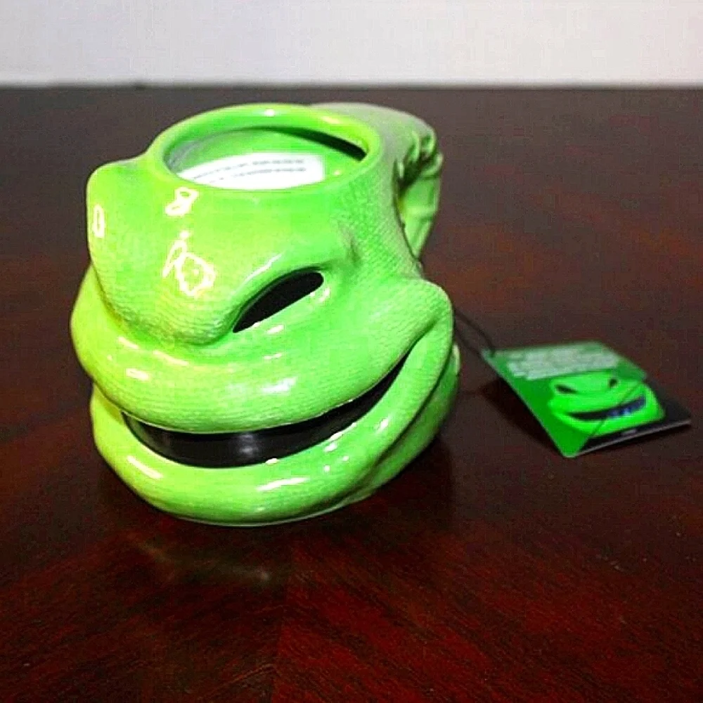 NWT Oogie Boogie Color Changing Mug | Nightmare Before Christmas | Disney